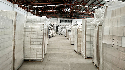 安翼陶基-工廠一角